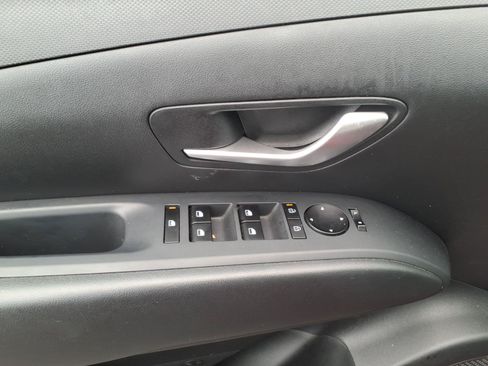 Certified 2025 Hyundai Santa Fe Limited AWD/4WD image 24
