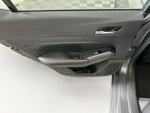 Used 2024 Nissan Altima 2.5 SR image 24