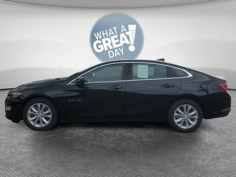 Used 2025 Chevrolet Malibu LT FWD image 7