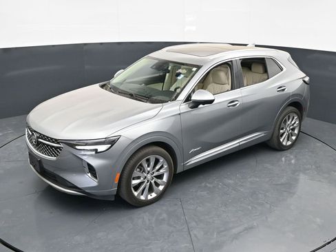 Used 2023 Buick Envision Avenir AWD/4WD image 31