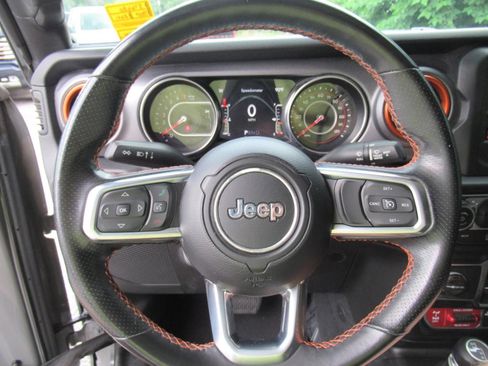 Used 2021 Jeep Gladiator Mojave w/ Trailer Tow Package AWD/4WD image 23