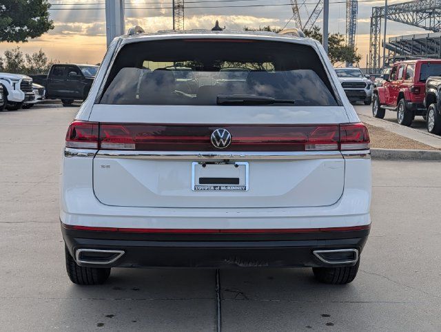 Used 2024 Volkswagen Atlas SE FWD image 7