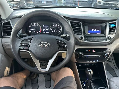 Used 2018 Hyundai Tucson SE FWD image 10