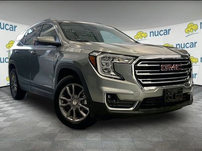 Used 2023 GMC Terrain SLT