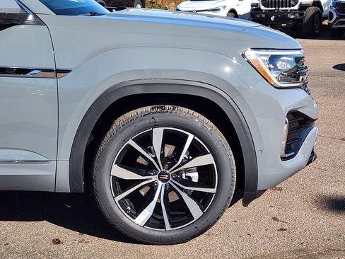 New 2026 Volkswagen Atlas SEL Premium R-Line image 28