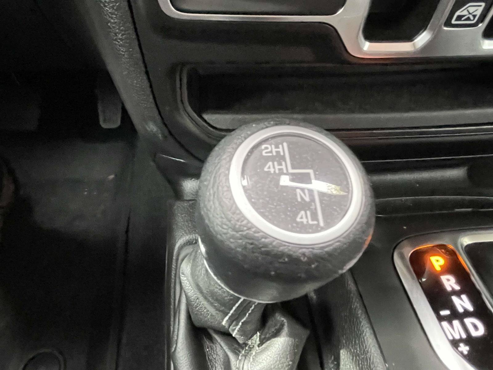 Used 2025 Jeep Wrangler Unlimited Sport AWD/4WD image 30