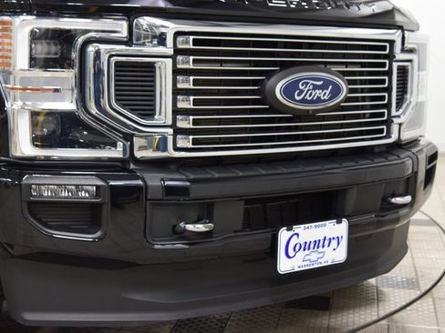 Used 2022 Ford F450 Platinum w/ FX4 Off-Road Package image 13