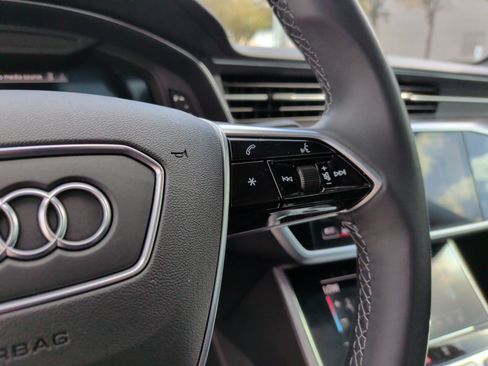 Used 2023 Audi A6 Premium Plus w/ Premium Plus Package image 20