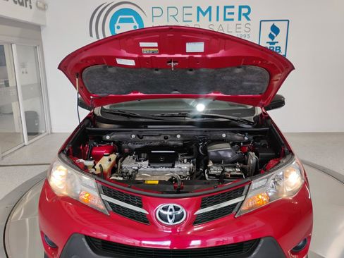 Used 2015 Toyota RAV4 LE FWD image 26