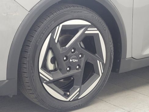 Used 2025 Kia K4 EX FWD image 31