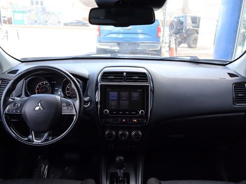 Used 2021 Mitsubishi Outlander Sport SE AWD/4WD image 13