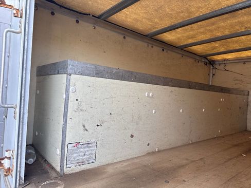 Used 2005 Ford F350 4x4 Regular Cab DRW Super Duty image 18