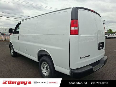 New 2026 GMC Savana 2500 RWD image 4