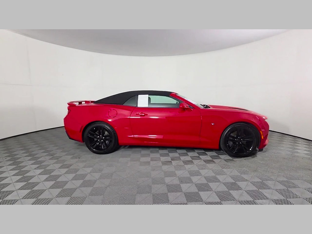 Used 2017 Chevrolet Camaro SS RWD image 35
