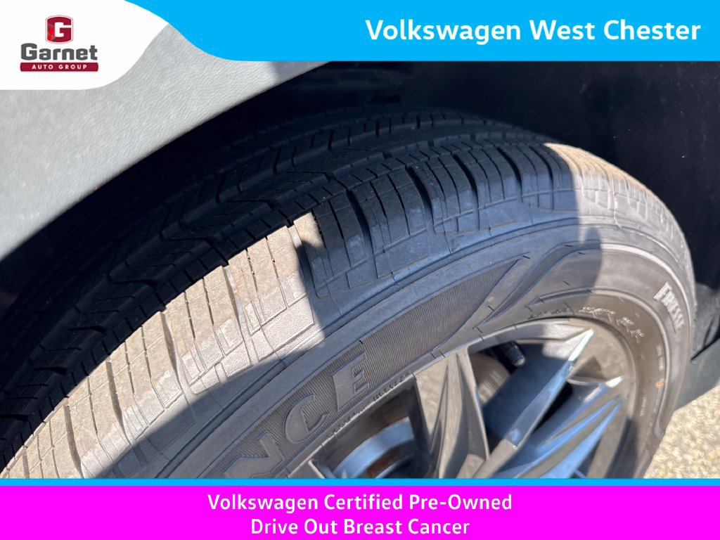 Certified 2023 Volkswagen Tiguan SE w/ Panoramic Sunroof Package AWD/4WD image 38