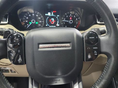 Used 2019 Land Rover Range Rover Velar S AWD/4WD image 28
