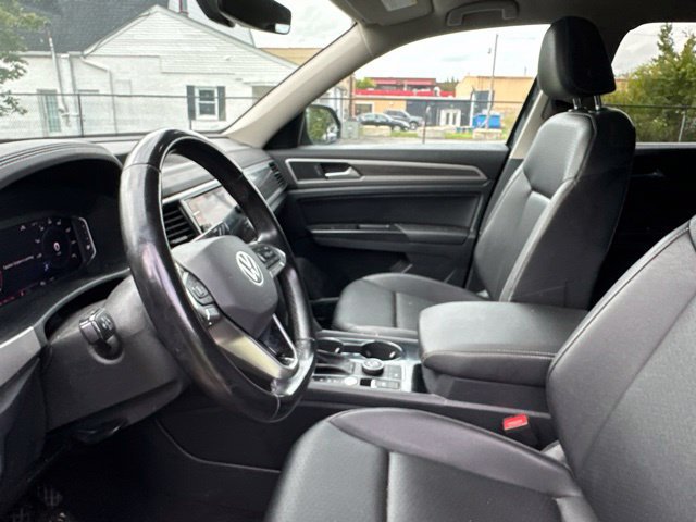 Used 2021 Volkswagen Atlas SEL AWD/4WD image 6