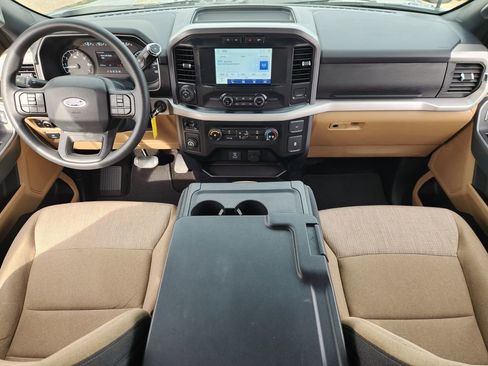 Used 2022 Ford F150 XLT w/ Trailer Tow Package RWD image 24