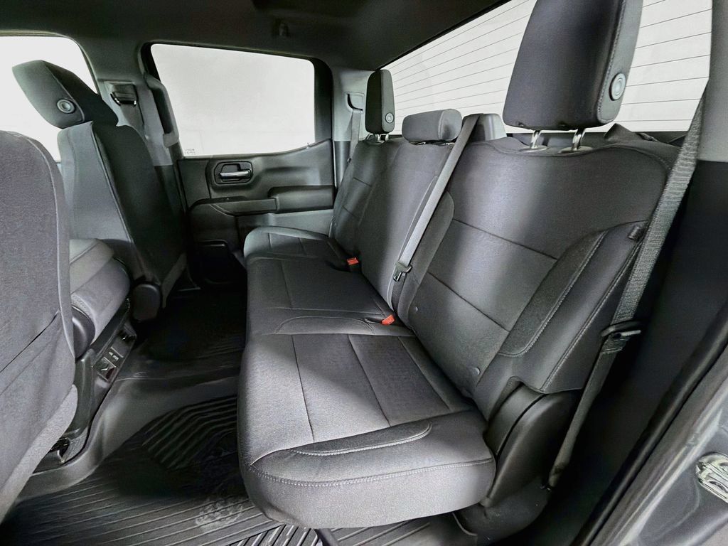 New 2026 Chevrolet Silverado 1500 Custom Trail Boss AWD/4WD image 17