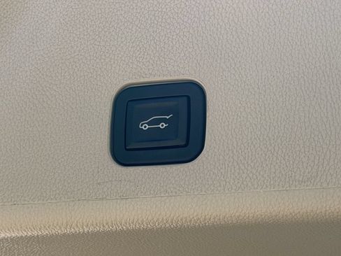 Used 2012 Cadillac SRX Performance FWD image 29