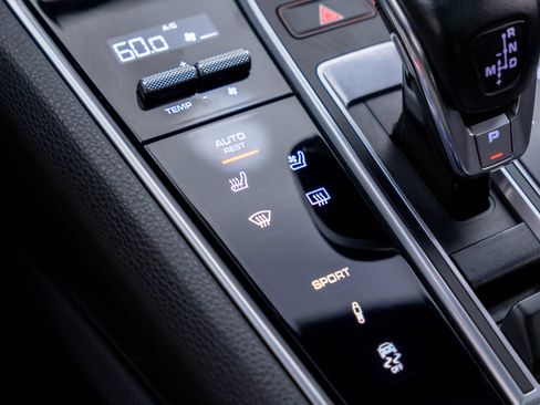 Used 2023 Porsche Panamera Platinum Edition RWD image 30