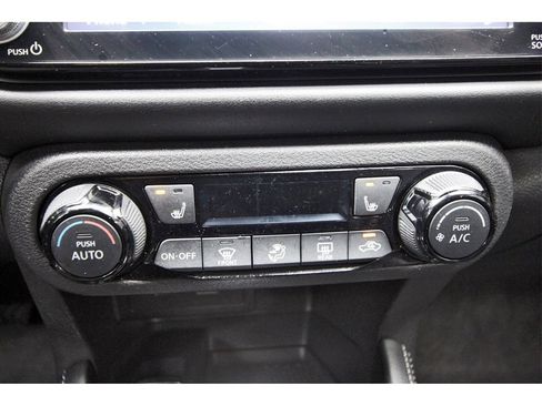 Certified 2023 Nissan Kicks SR w/ SR Premium Package image 23