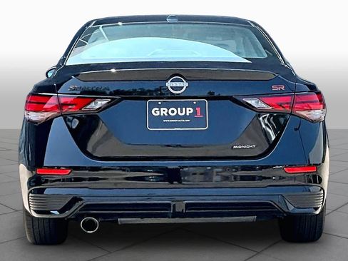 Certified 2025 Nissan Sentra SR w/ Midnight Edition FWD image 5