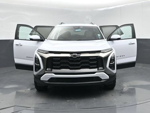 Used 2026 Chevrolet Equinox ACTIV w/ Convenience Package III FWD image 60