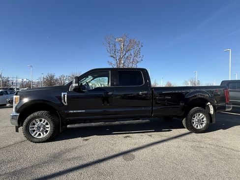 Used 2019 Ford F250 XLT image 4