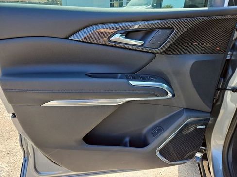 New 2026 Chevrolet Traverse High Country w/ LPO, Floor Liner Package image 24