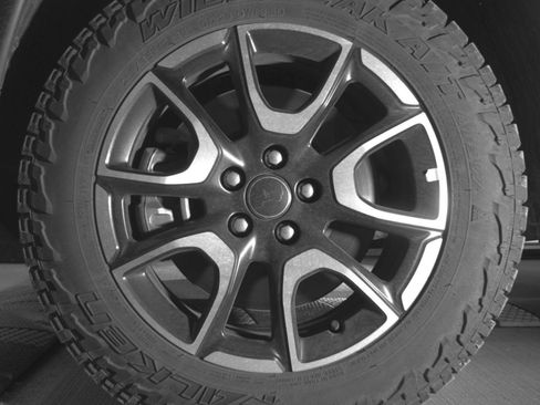 Used 2025 Jeep Compass Trailhawk AWD/4WD image 15