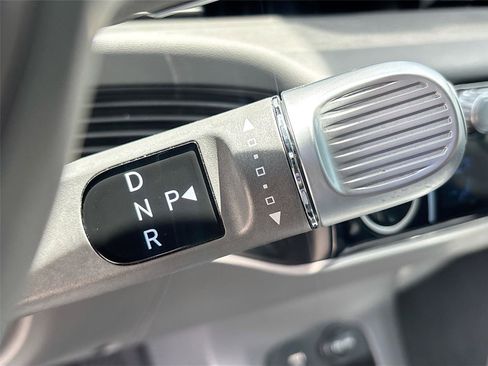 Used 2024 Hyundai Ioniq 5 SEL RWD image 17