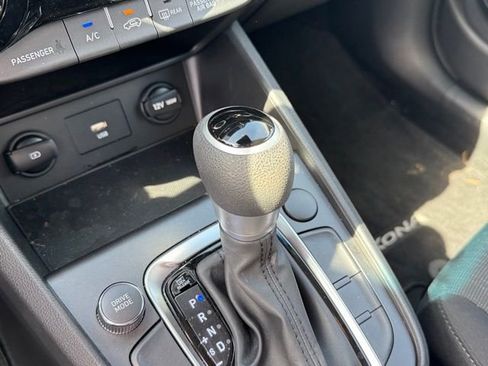 Used 2023 Hyundai Kona SEL image 24