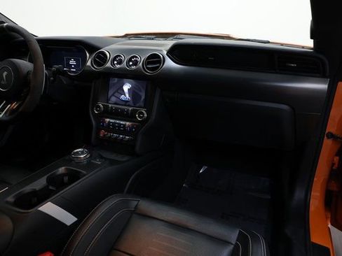 Used 2021 Ford Mustang Shelby GT500 w/ Technology Package image 77