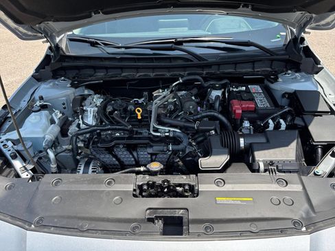 Used 2025 Nissan Altima 2.5 SV FWD image 23