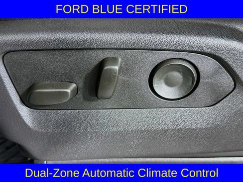 Used 2024 Chevrolet Silverado 1500 LT Trail Boss w/ Convenience Package II AWD/4WD image 23