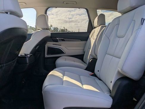 New 2025 Kia Telluride EX image 12