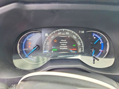 Used 2025 Toyota RAV4 XLE AWD/4WD image 8