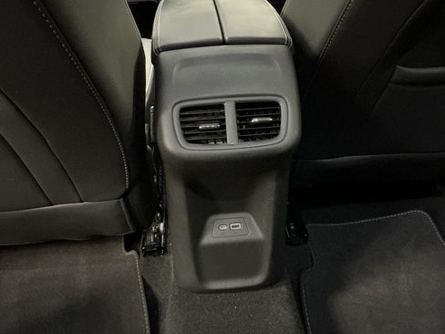 Used 2023 Buick Envision Essence FWD image 18