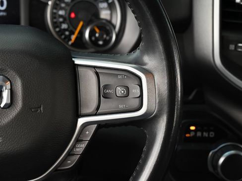 Used 2019 RAM 1500 Big Horn RWD image 11