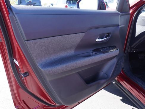 New 2026 Nissan Kicks SV image 14