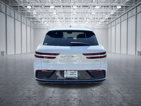 New 2026 Genesis GV70 2.5T AWD/4WD image 6