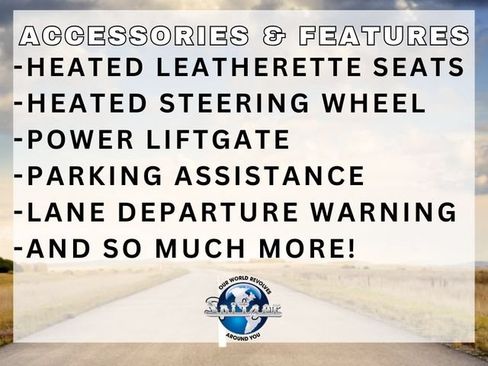 Used 2023 Chrysler Pacifica Touring-L FWD image 4