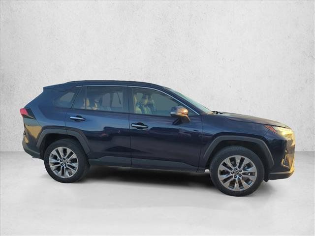 Used 2023 Toyota RAV4 Limited FWD image 5