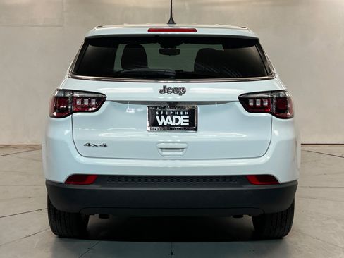 Used 2025 Jeep Compass Sport AWD/4WD image 5