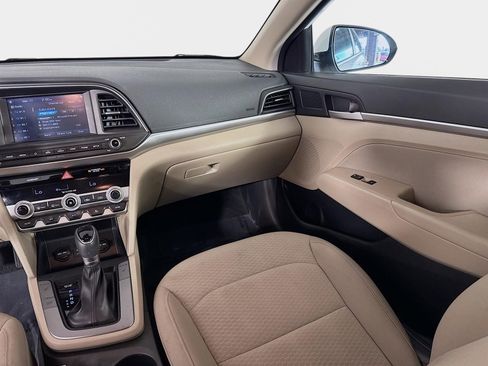 Used 2019 Hyundai Elantra Value Edition image 25