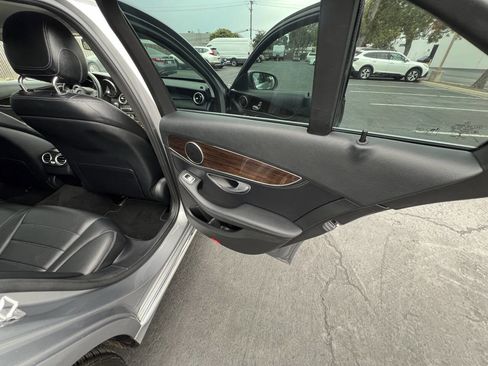 Used 2015 Mercedes-Benz C 300 Sedan image 19