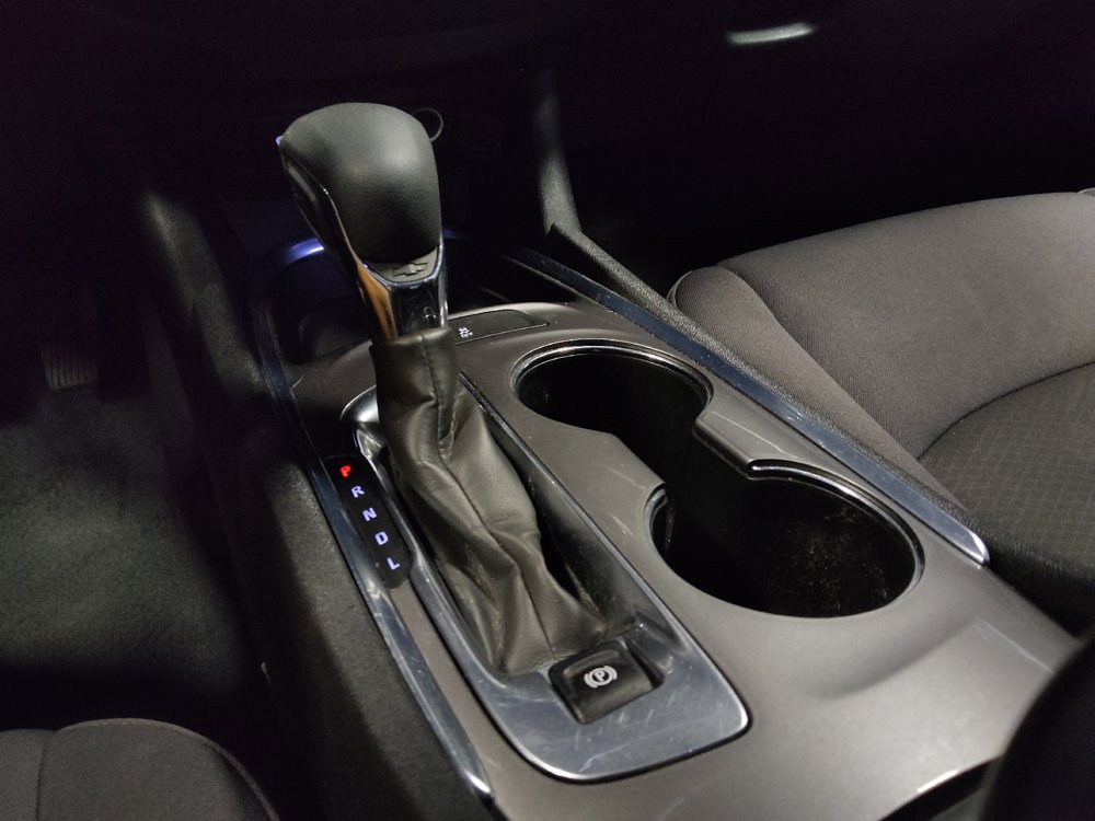 Used 2023 Chevrolet Malibu LT FWD image 26