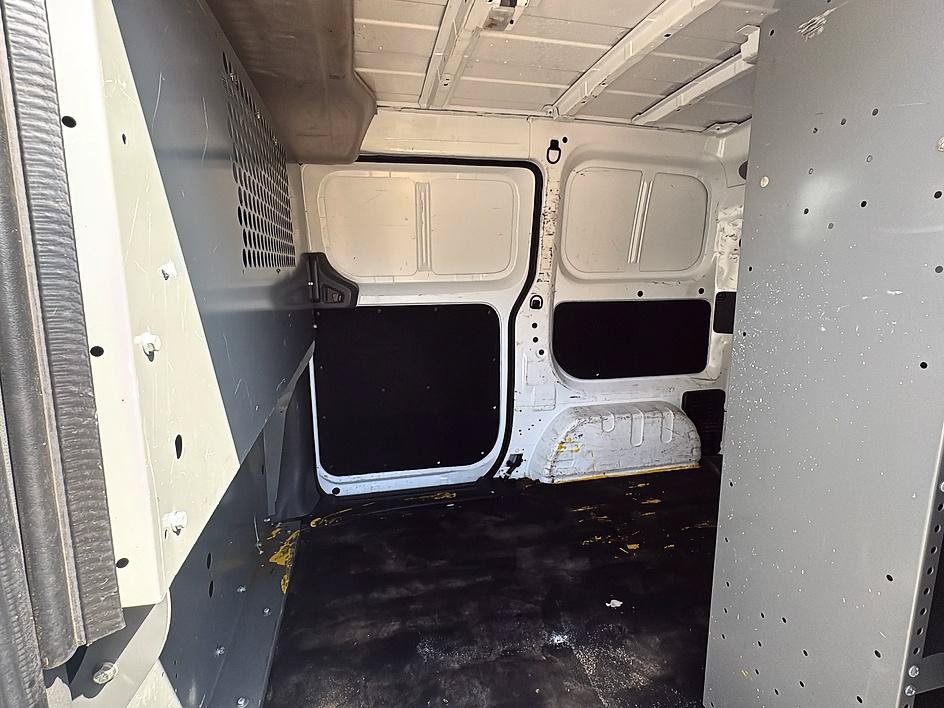 Used 2021 Nissan NV200 S FWD image 24