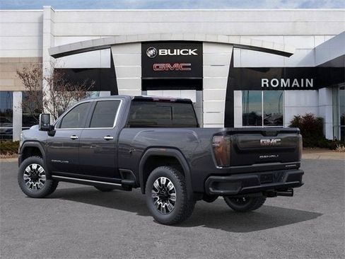 New 2025 GMC Sierra 2500 Denali w/ Denali Reserve Package image 3